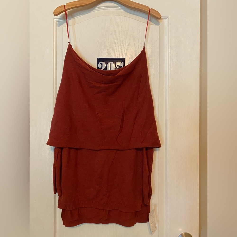 NWT Wearing your heart on your sleeve cowl neck/cold shoulder red sweater XS